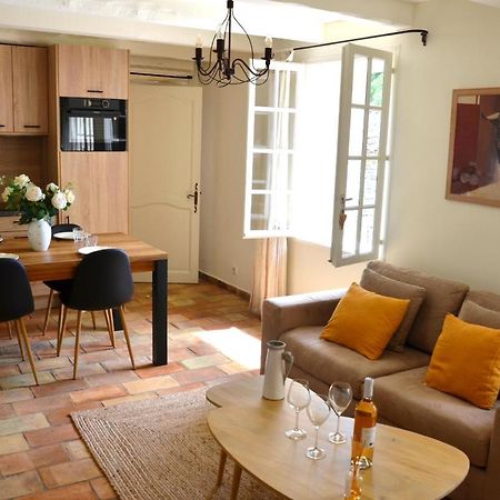 Le Jas Des Parpaillous Apartamento LʼIsle-sur-la-Sorgue Exterior foto