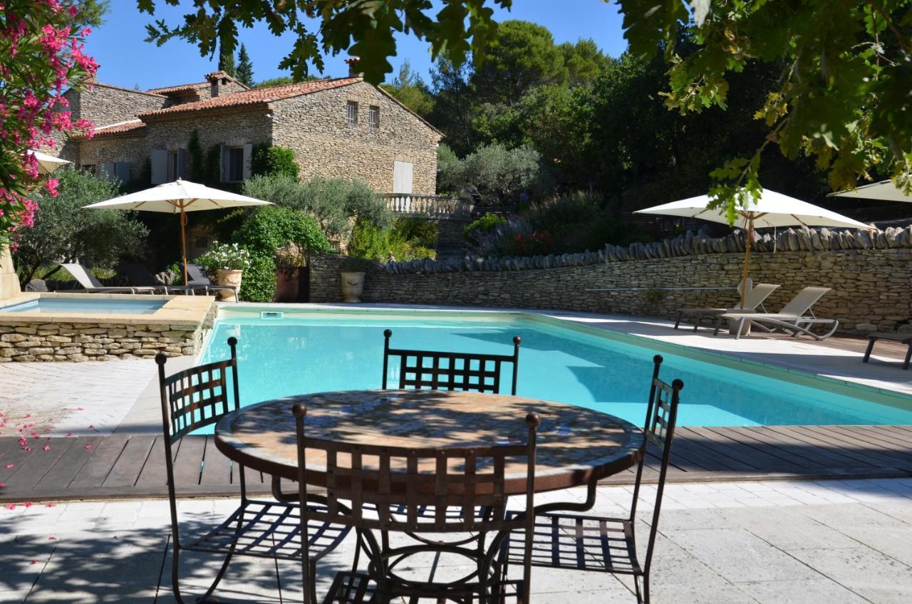 Le Jas Des Parpaillous Apartamento LʼIsle-sur-la-Sorgue Exterior foto